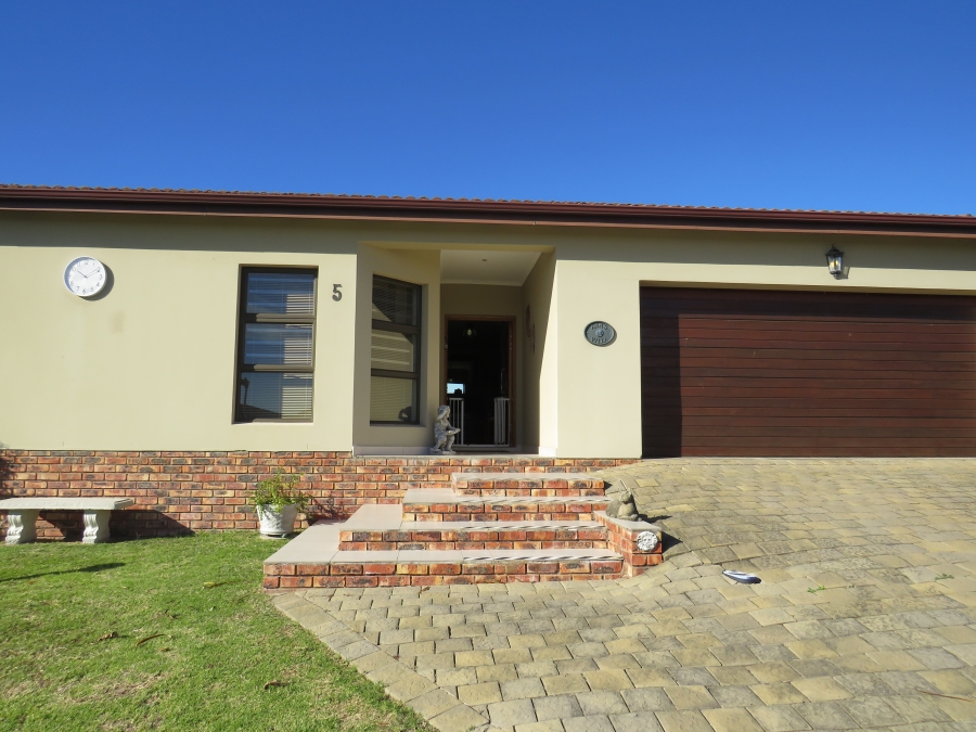 3 Bedroom Property for Sale in West Bank Eastern Cape